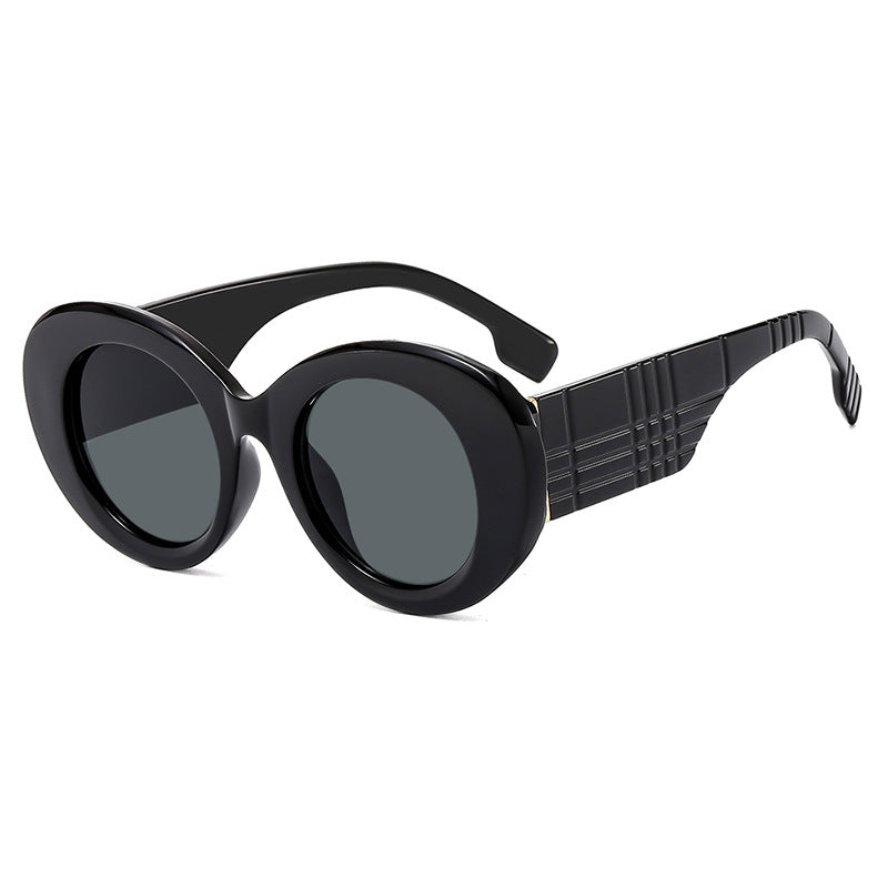 Women's extravagant sunglasses with creative frame design and protective UV filter Skanto