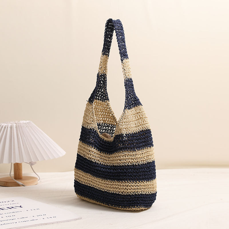 Easy-to-carry bag in striped design Skanto