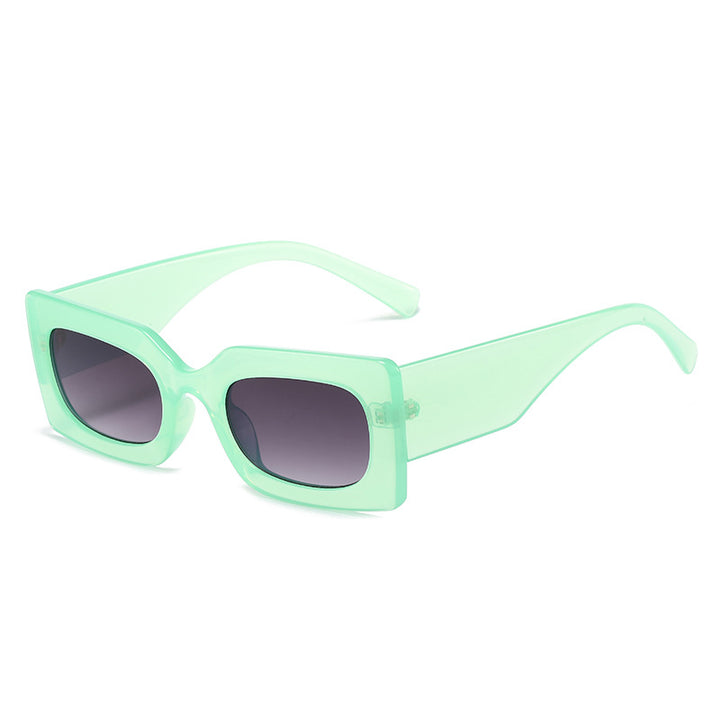 Dame modische solbrille i kantet design Skanto