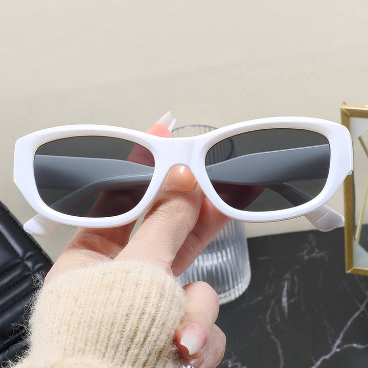 Dame moteriktig Cat-Eye solbrille med fleksibel ramme og UV-beskyttelse Skanto