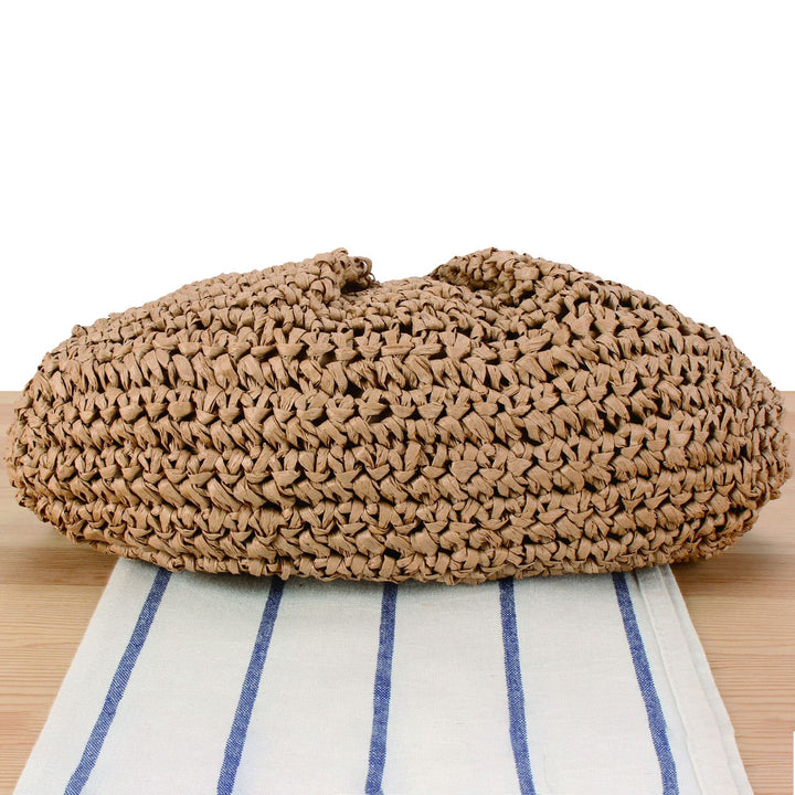 Basket bag with elegant wooden details Skanto