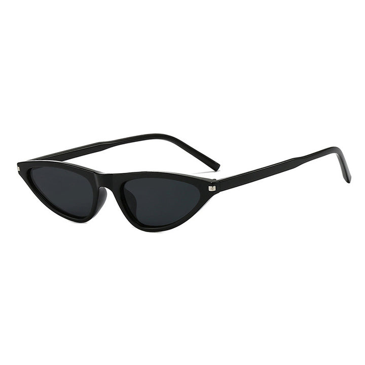 Dame Cat-Eye solbriller med elegant plastikkramme og UV-beskyttelse Skanto