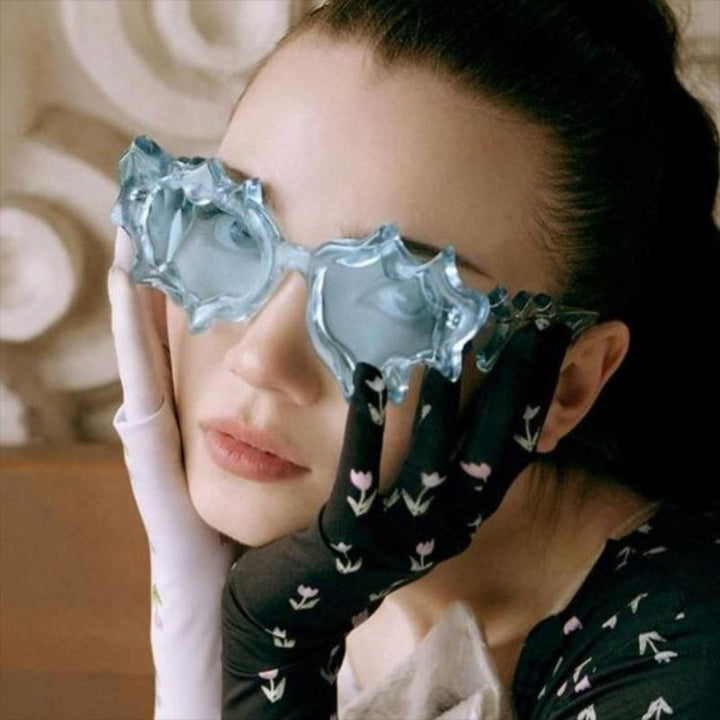 Women's extraordinary fashion sunglasses in creative design Skanto