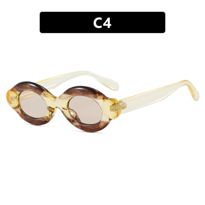 Dame solbrille i trendy retro-design med ovale glass Skanto