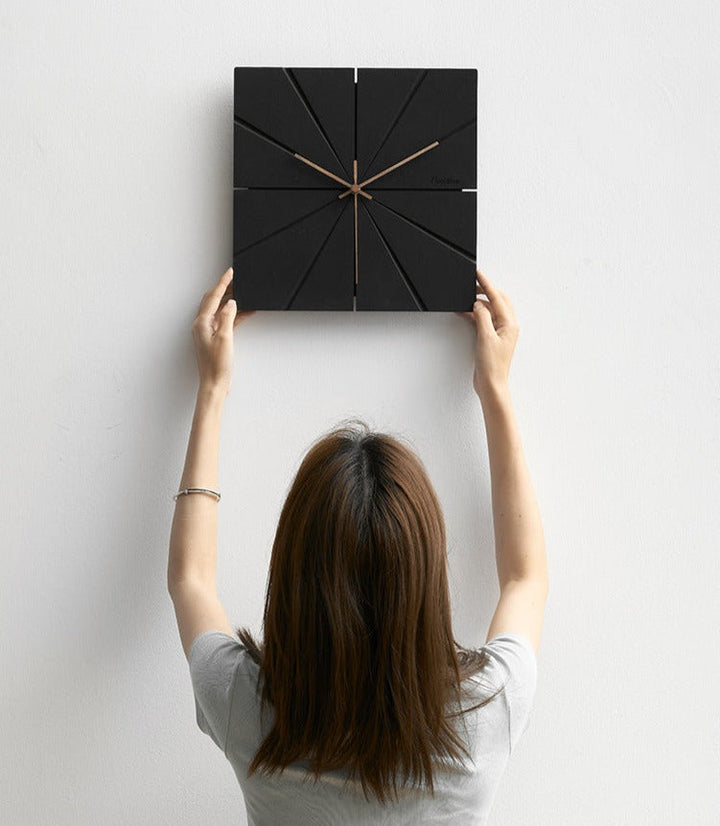 Skanto | Minimalistisk Moderne Stille Veggklokke for Stue