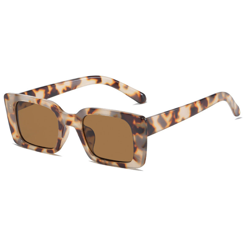 Women's fashionable square sunglasses with wide, glossy frame Skanto