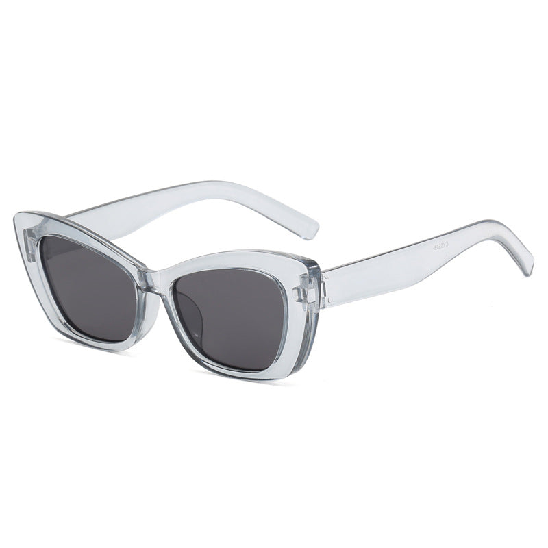 Damer Cat-Eye solbriller med stilige elementer Skanto
