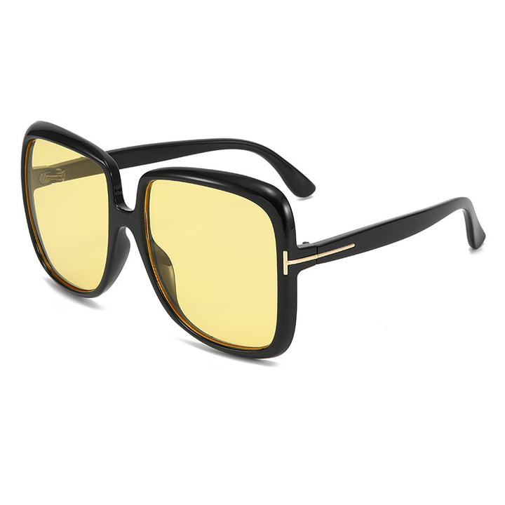 Dame elegant oversized solbrille med filigranramme Skanto
