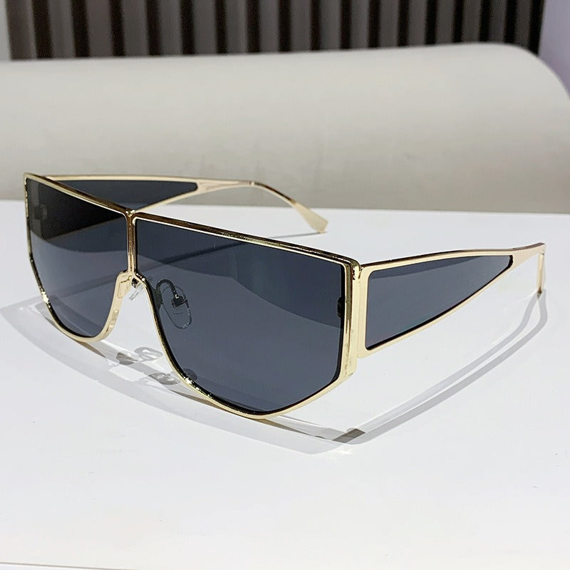 Men's Bold Statement Shield Sunglasses Skanto