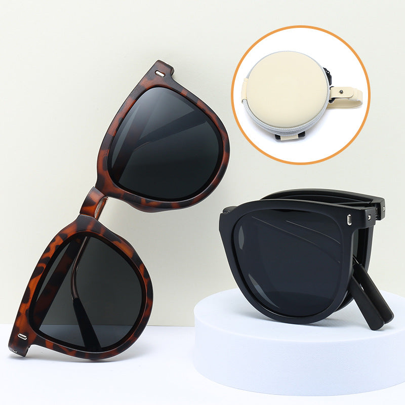 Dame mote solbrille med innovativt skilpaddemønster Skanto