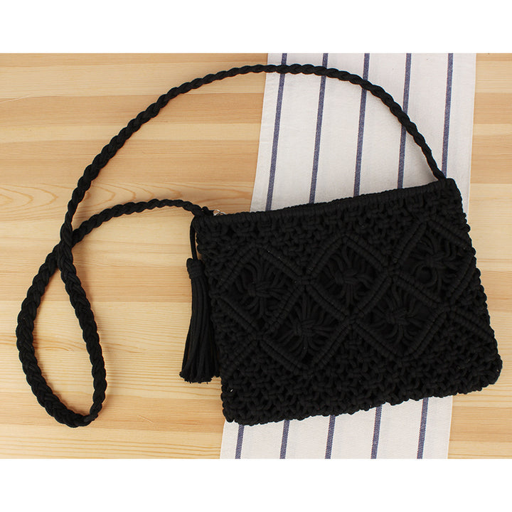 Hand-manipulated macrame shoulder bag Skanto