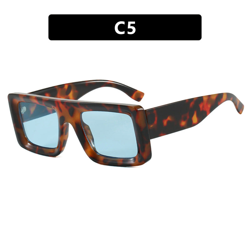 Women's Stylish Square Sunglasses with Robust Frame and Protective Lenses Skanto