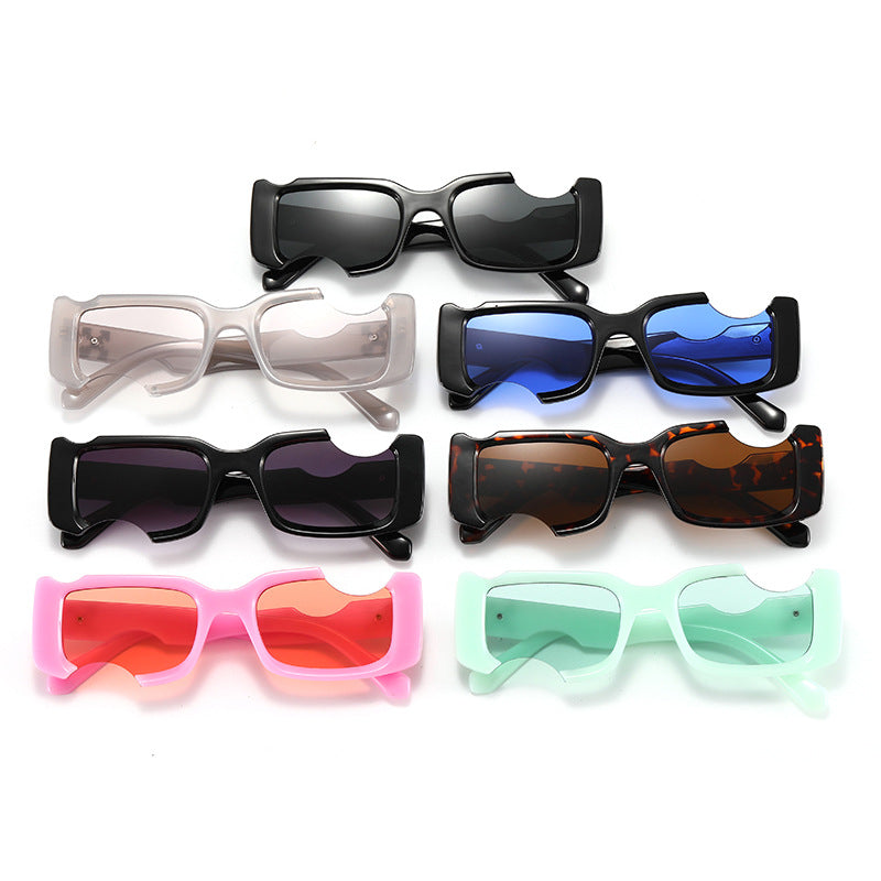 Dame eksklusiv moderne solbrille med futuristisk design Skanto