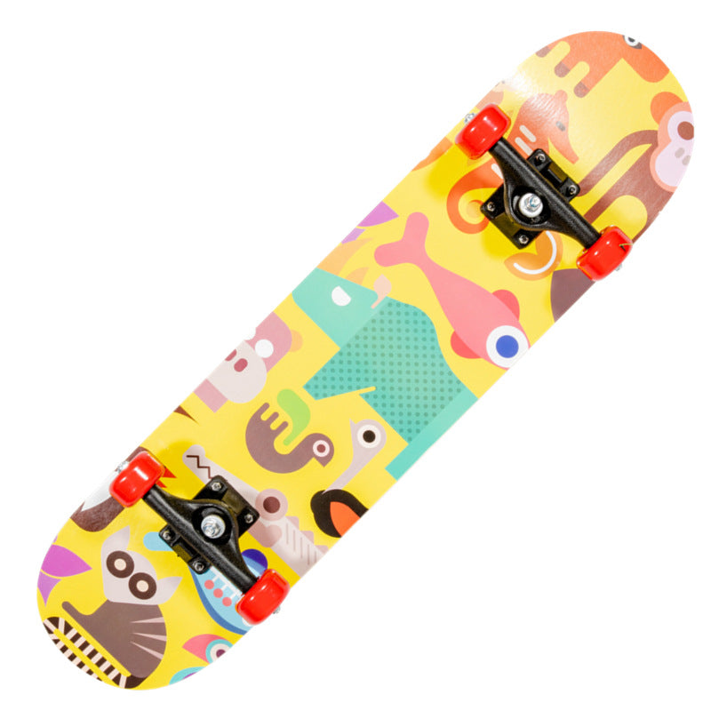 Dragon Graphic Skateboard Skanto