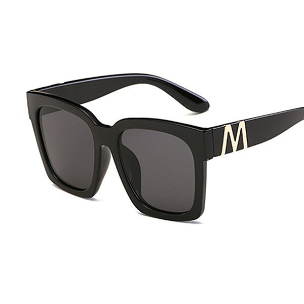 Damer Elegant Oversized-solbriller med polarisert glass Skanto
