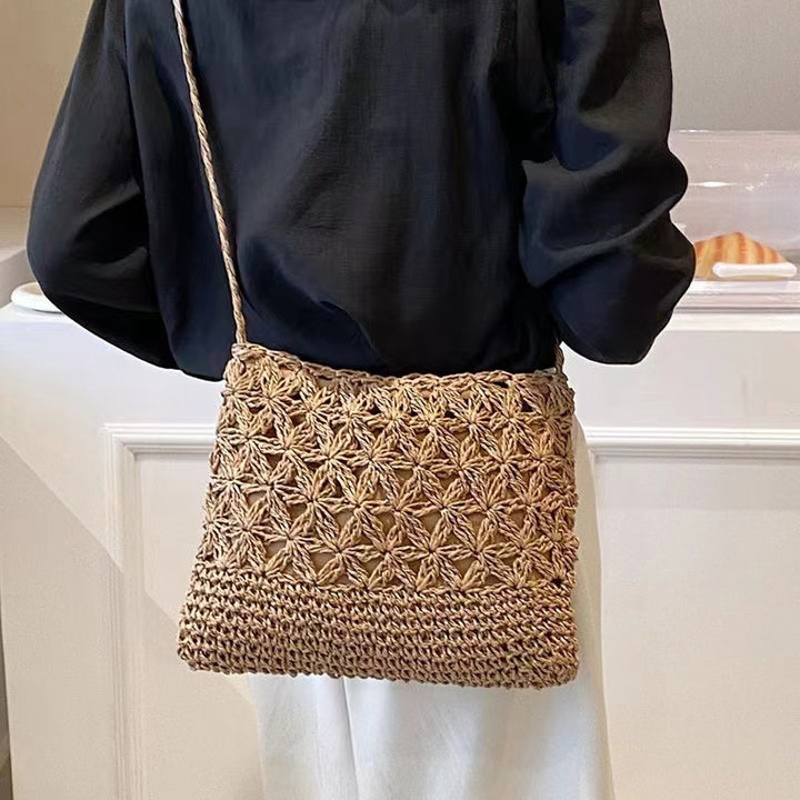 Makramee crossover bag with floral pattern Skanto