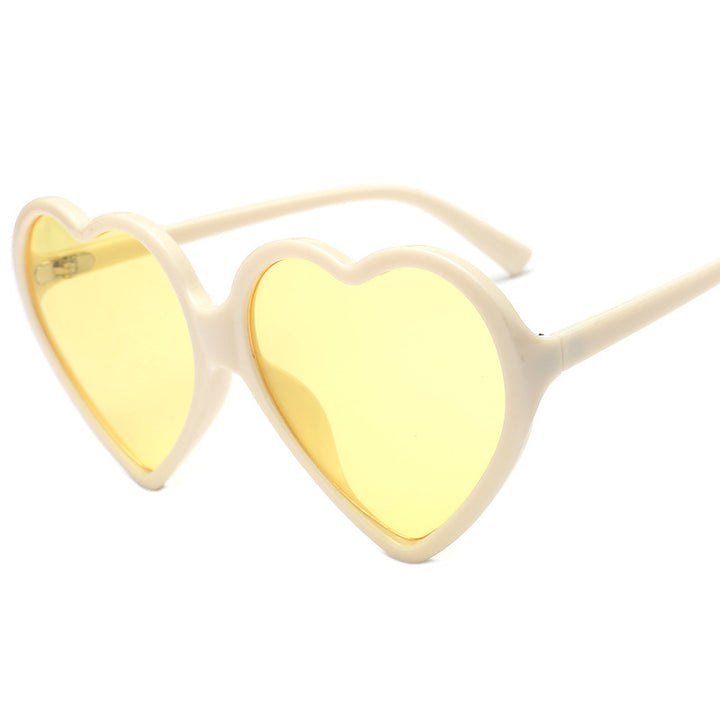 Dame hjerteformet solbrille med stilige rammer Skanto