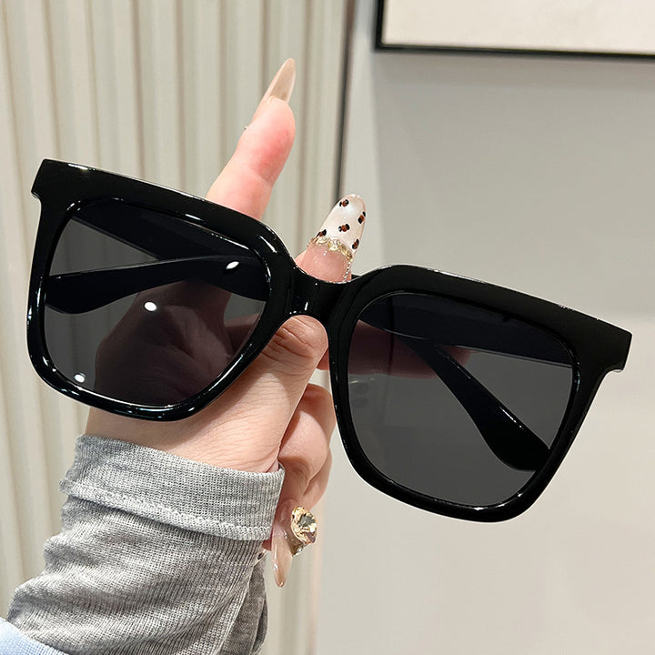 Dame oversized solbriller med matt ramme Skanto