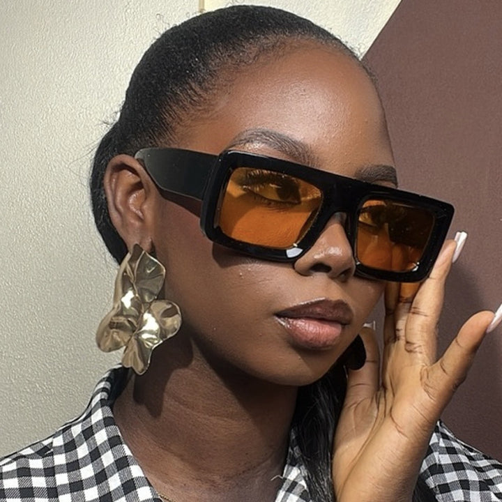 Women's Stylish Square Sunglasses with Robust Frame and Protective Lenses Skanto