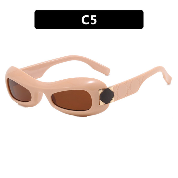 Women's retro-inspired sunglasses with stylish frame and UV protection Skanto