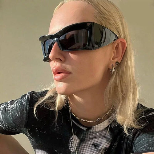 Women's Sport Sunglasses with Ergonomic Design and UV Protection Skanto