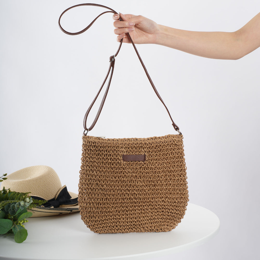 Håndlaget rattan crossbody veske Skanto
