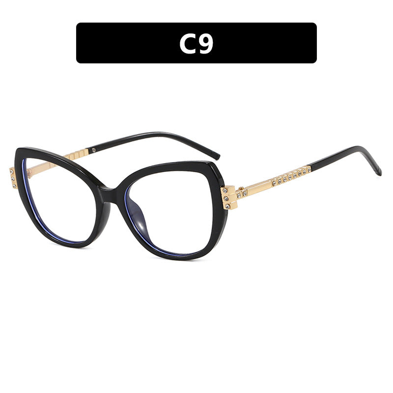 Women's oversized sunglasses with protective UV filter and elegant accents Skanto