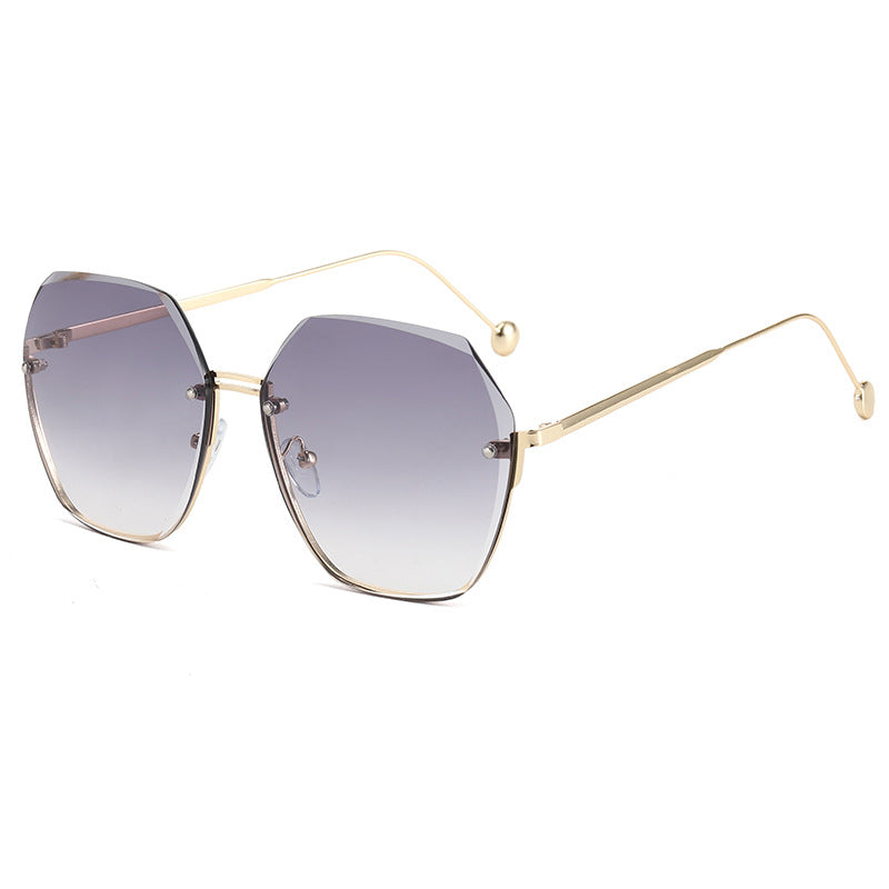 Dame oversized solbriller i moderne hexagonstil Skanto