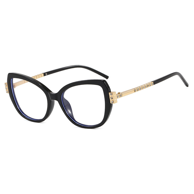 Women's oversized sunglasses with protective UV filter and elegant accents Skanto