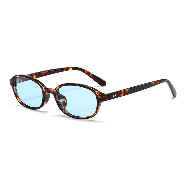 Women's stylish retro-style sunglasses with UV protection Skanto
