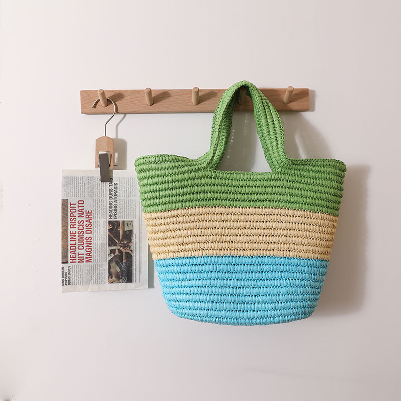 Handmade Durable Beach Bag with Cheerful Zigzag Pattern Skanto