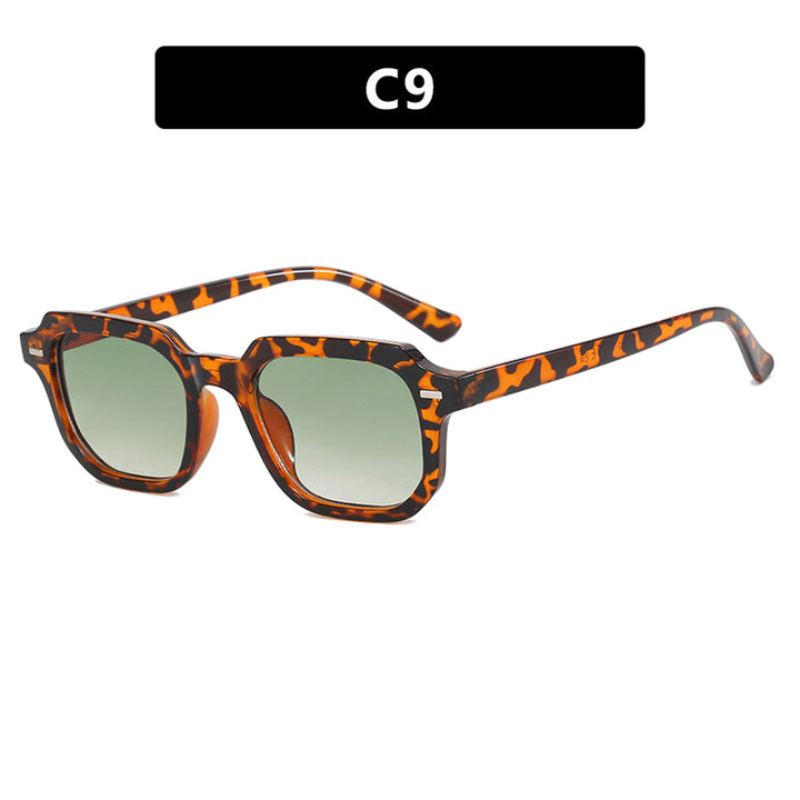 Women's square sunglasses with stylish frame structure and UV protection Skanto