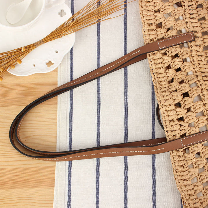 Hand-knotted natural material tote bag with sturdy leather handles Skanto