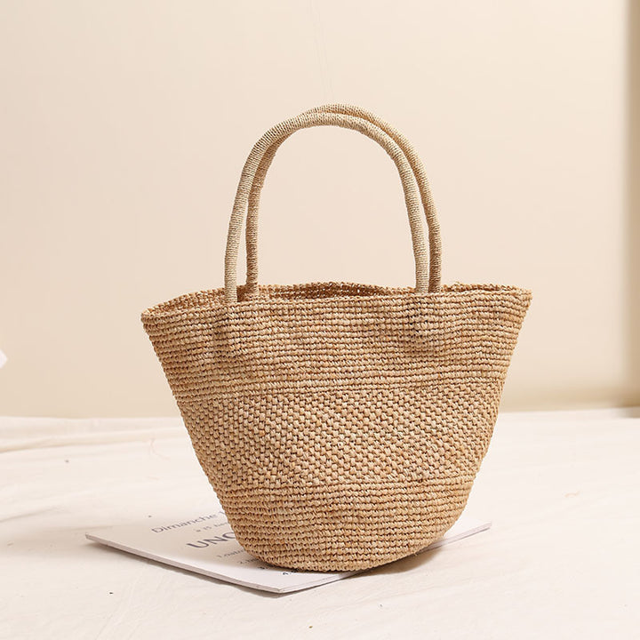 Handmade straw tote bag with sturdy handles Skanto
