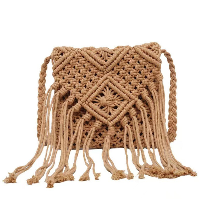 Hand-knotted macrame shoulder bag with fringe Skanto
