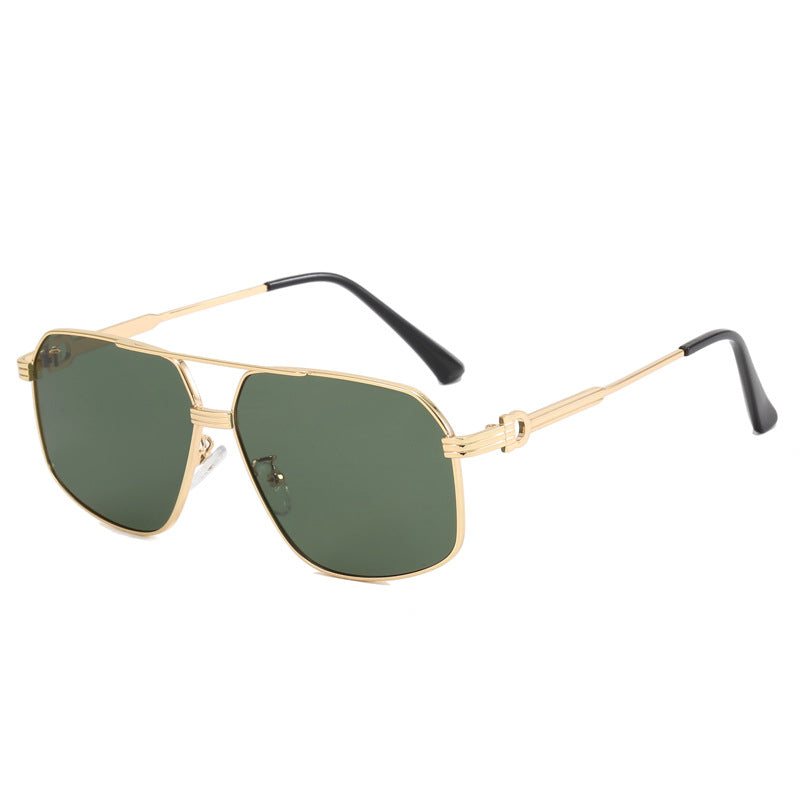 Dame stilige oversized solbriller med diamantformet ramme Skanto