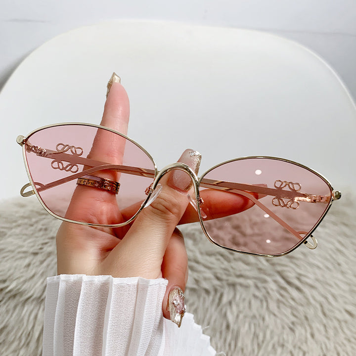 Women's Fashion Cat-Eye Sunglasses with Filigree Metal Frame Skanto