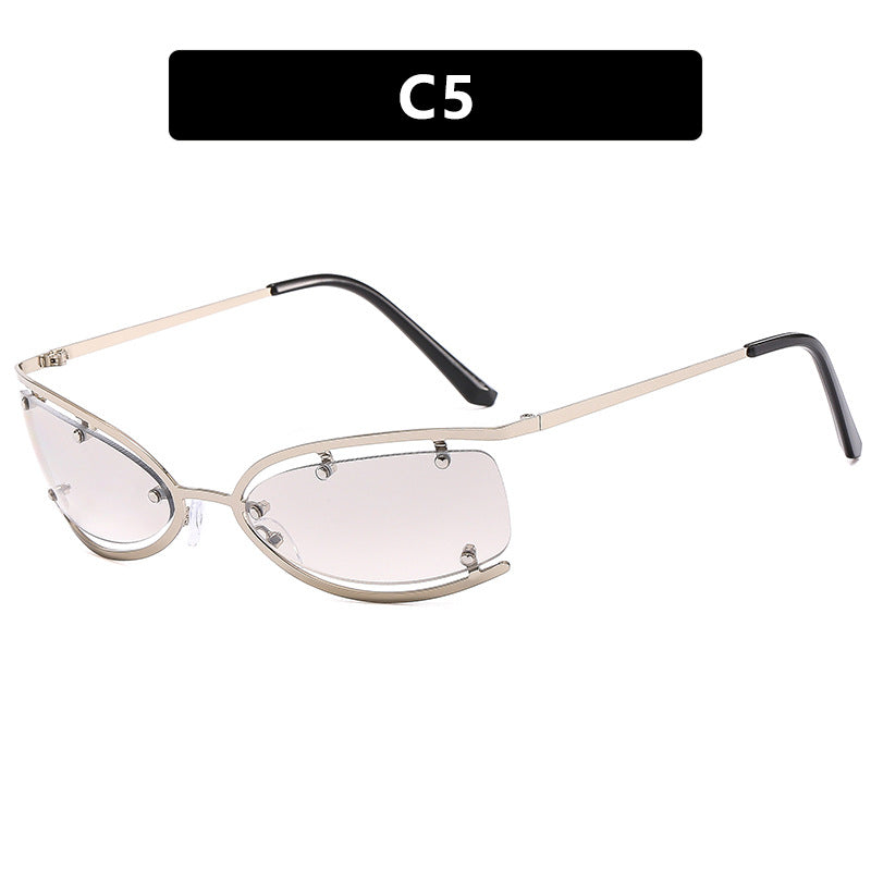 Women's Cat-Eye Sunglasses with Luxurious Details and Protective UV Filter Skanto