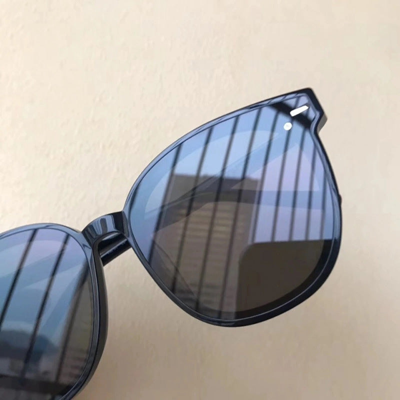 Dame Premium solbrille i tidløst design Skanto
