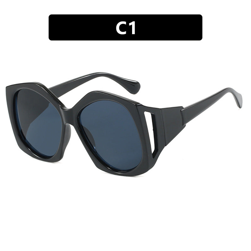 Women's oversized sunglasses with futuristic design Skanto