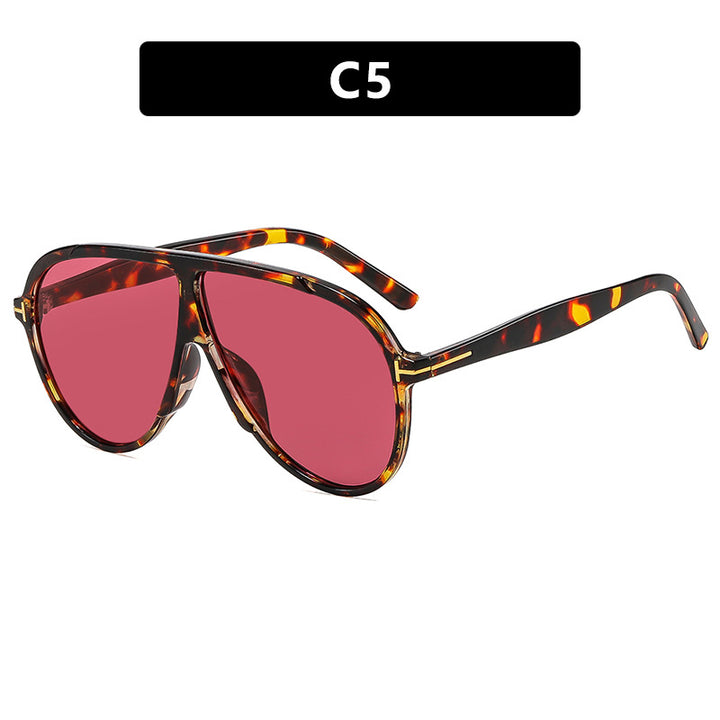 Women's fashionable glasses with large trendy frame Skanto