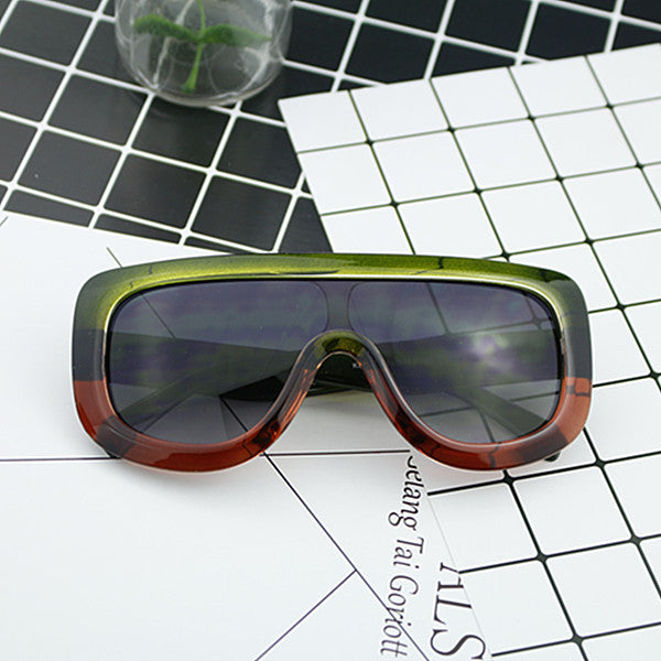 Damer sporty oversized solbriller med futuristisk design Skanto