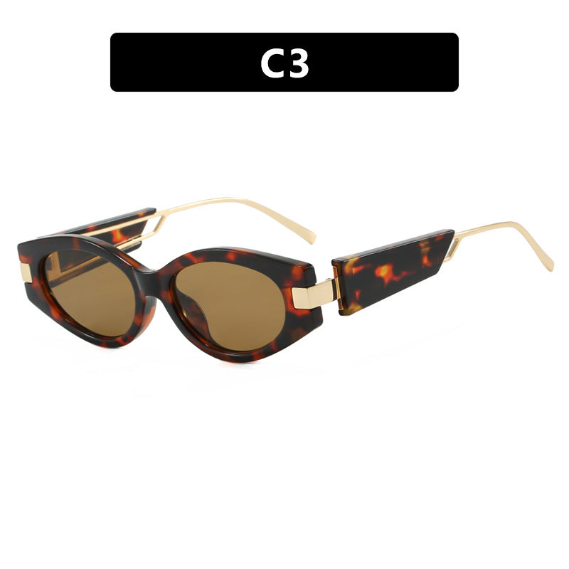Women's Elegant Cat-Eye Sunglasses with Gold Details Skanto