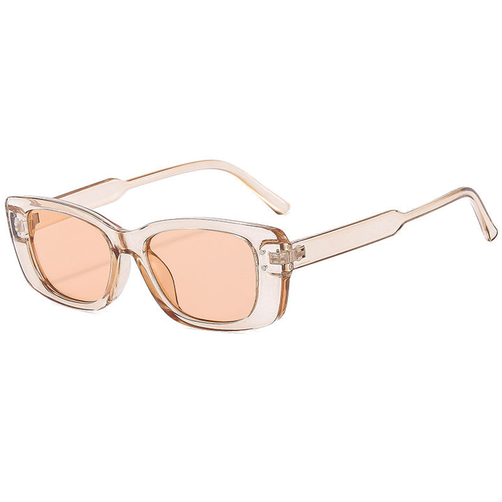 Dame Cat-Eye solbriller med trendy og elegant design Skanto