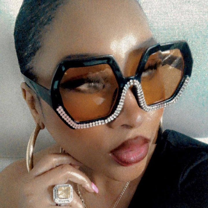 Women's extravagant sunglasses with hexagonal frame and rhinestone accents Skanto