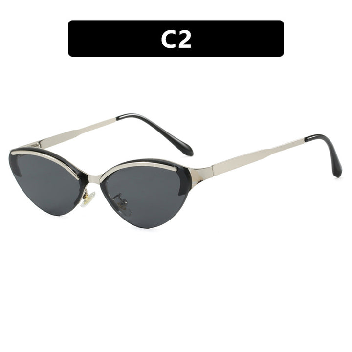 Dame Cat-Eye solbriller med elegant ramme og UV-beskyttelse Skanto