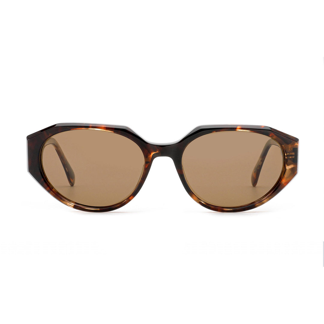 Dame solbrille i moderne, transparente design med høyteknologiske linser Skanto
