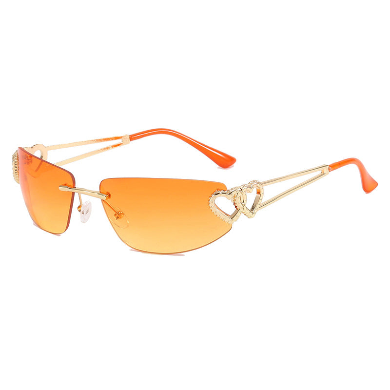 Dame Cat-Eye solbriller med unikt hjerte-design og beskyttende UV-filter Skanto
