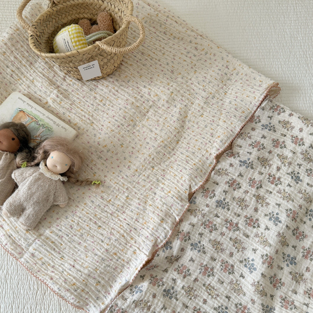Unisex Cozy Muslin Teppet med Delikat Blomster Mønster Skanto