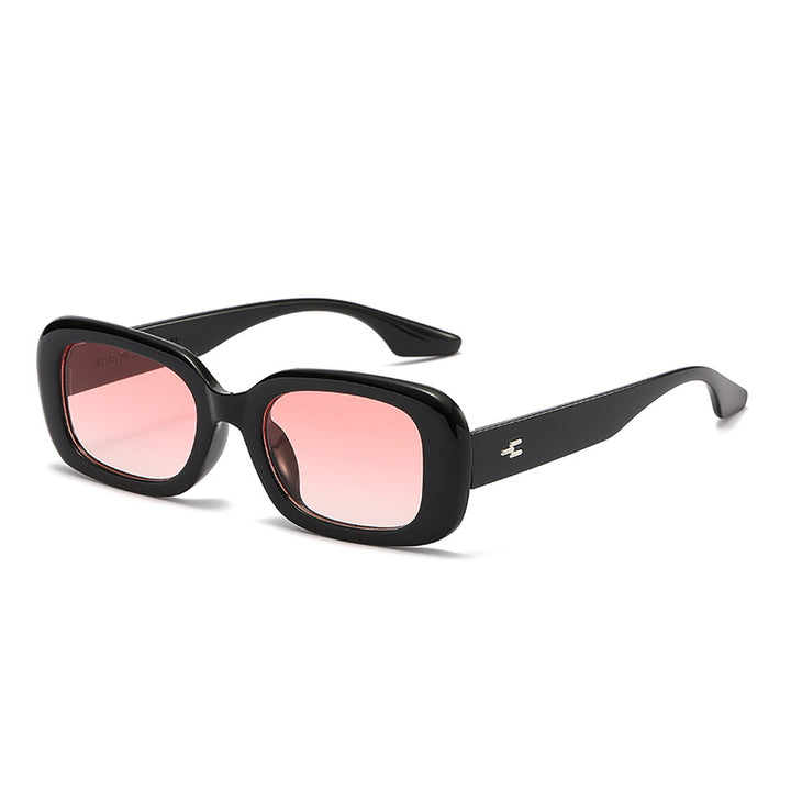 Dame moteriktig kvadratisk solbrille med bred ramme og UV-beskyttelse Skanto
